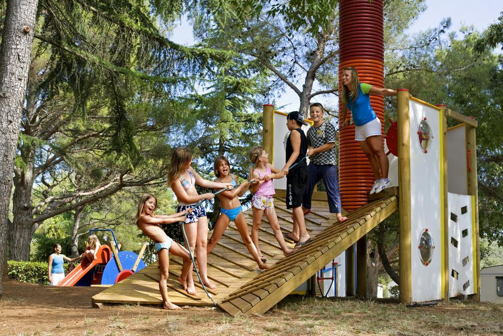 Camping Brioni Pula Exteriör bild